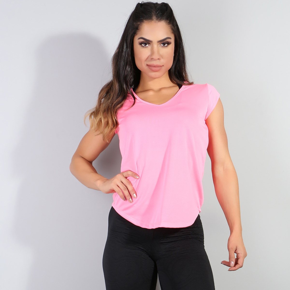 Blusa Fitness Feminina em Dry Fit Rosa Neon | Ref: 3.3.2159-39