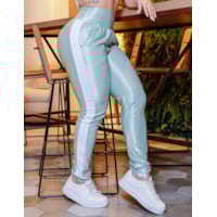 Verde Claro e Branco