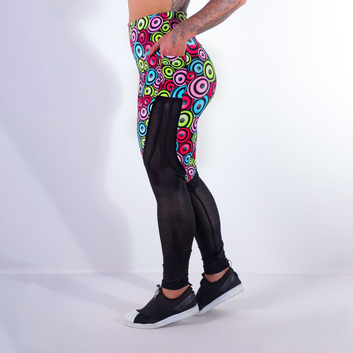 Calça Fitness Estampada com Tela e Bolsos | Ref: 4.4.4170-3188
