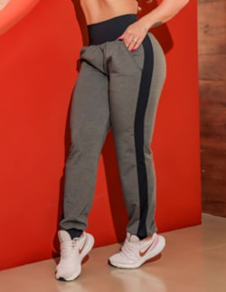 Calça Jogger de Viscolycra com Bolsos Laterais | Ref: 3.3.2586-0301