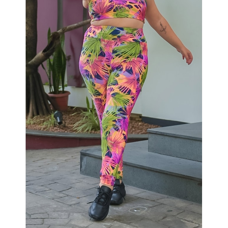 Calça Legging Plus Size Preta com Filete Poliamida BN FITNESS