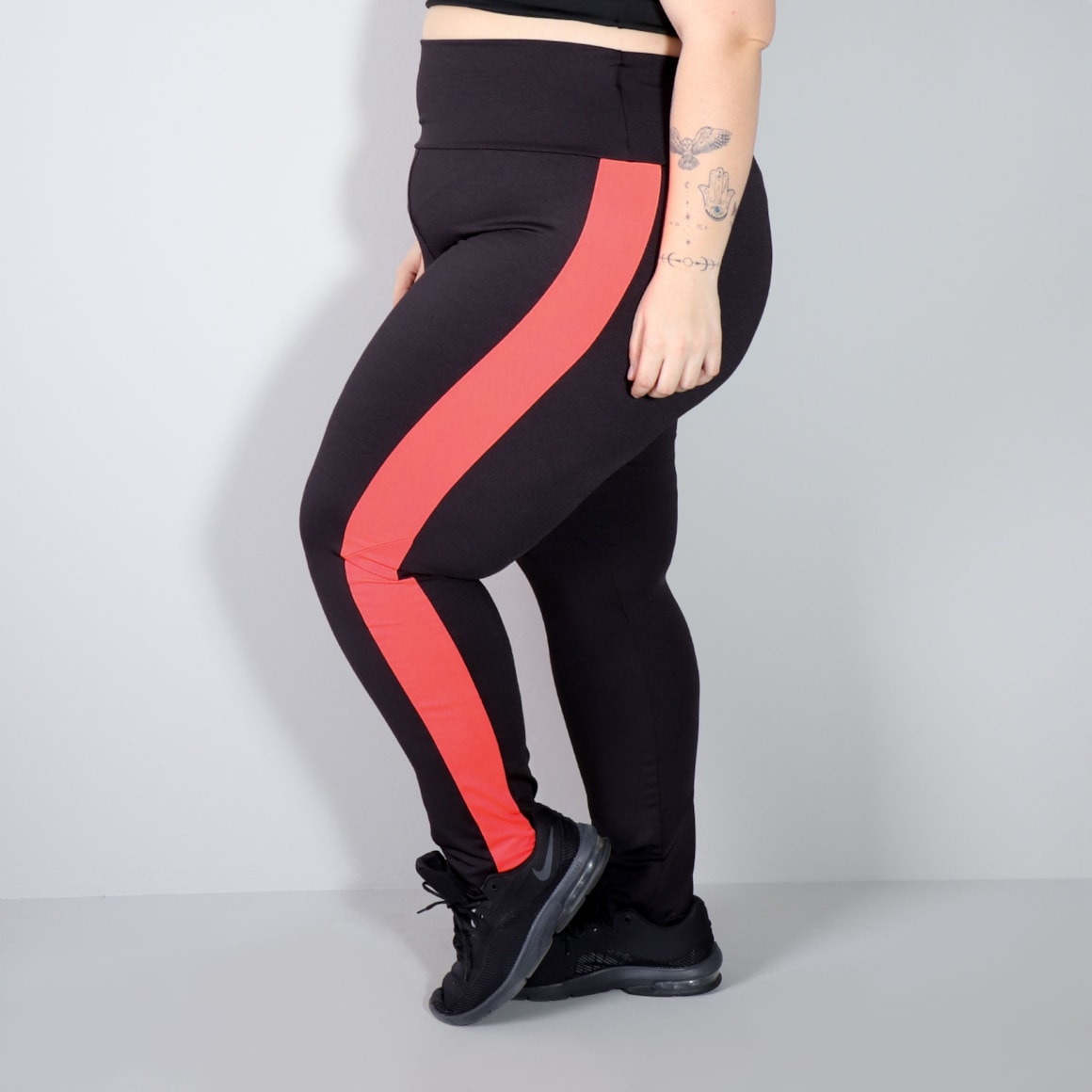 Calça Legging Plus Size Cós Alto com Recortes Laterais Laranja | Ref: