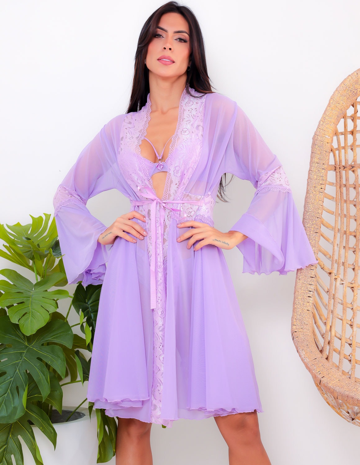 Conjunto Completo de Lingerie em Renda e Tule Mais Robe Sensual