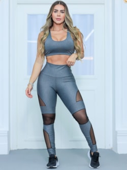 Conjunto Esportivo Feminino com Top Academia e Calça Legging Com Tule