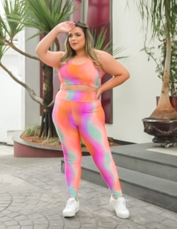 Conjunto Estampado Fitness Feminino Plus Size com Calça Cós Alto e Top