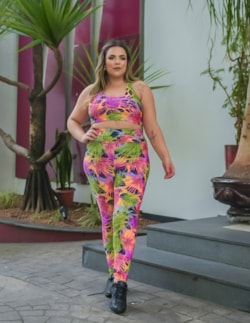 Conjunto Feminino Estampado Plus Size com Calça Cós Alto e Top | Ref: