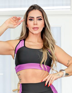 Cropped Feminino Estilo Nadador Fitness com Recorte Colorido