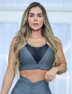 Cropped Fitness Feminino com Bojo Removível e Tela