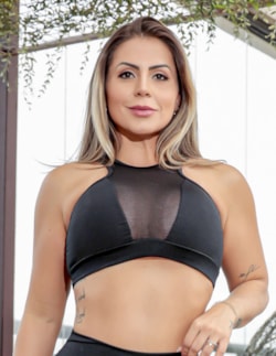 Cropped Fitness Feminino sem Bojo e com Recortes em Tela | Ref: 4.4.40