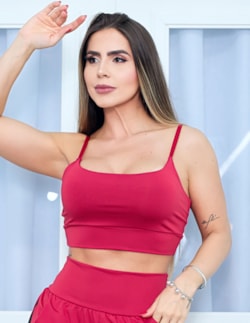 Cropped Top Fitness Vermelho com Bojo Removível e Alcinhas