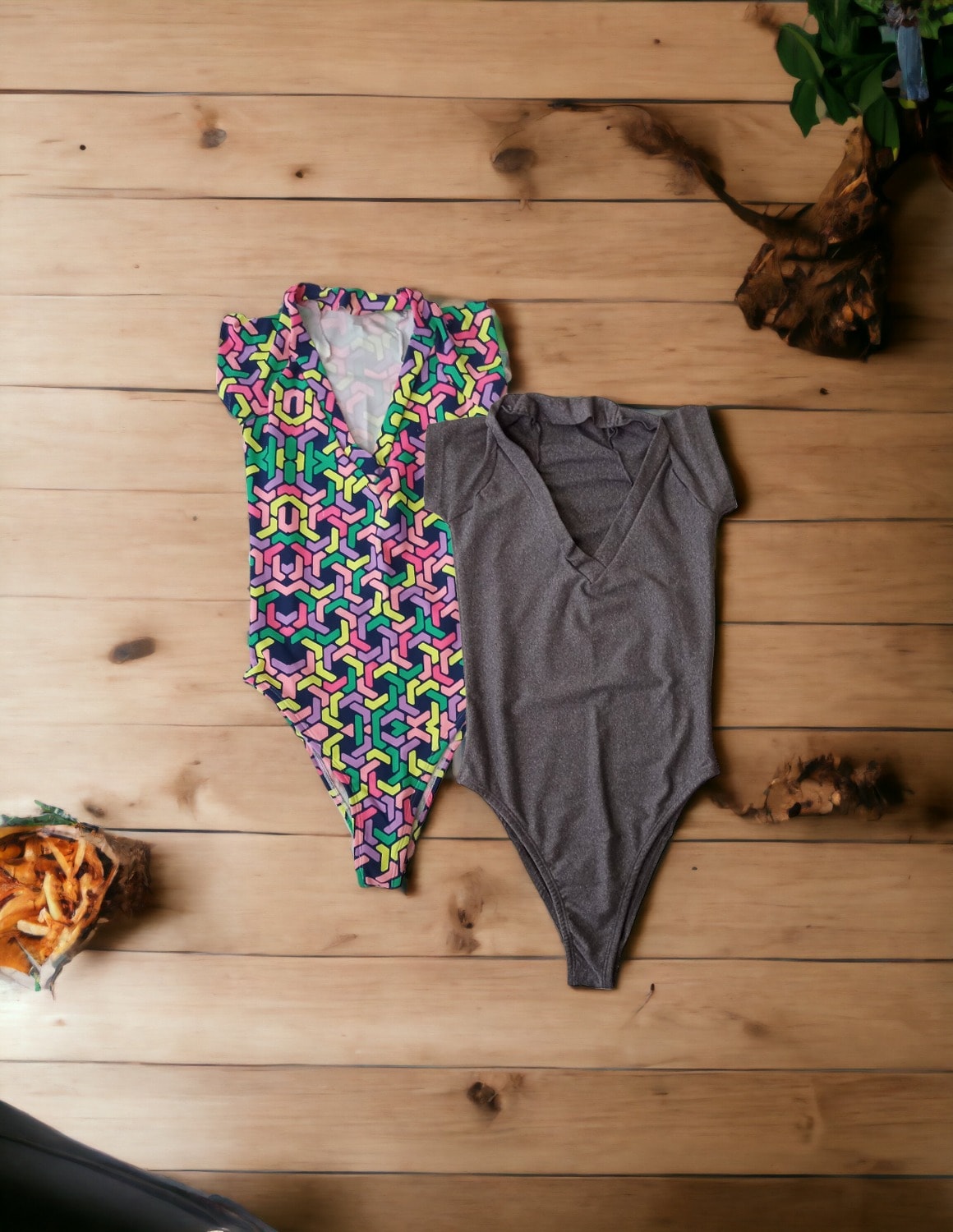 Kit com 2 Bodys Feminino sem Bojo com Manguinhas e Forro Interno