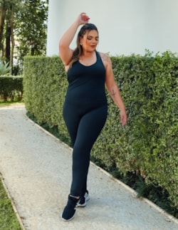 Macacão Plus Size Preto | Ref: 4.4.4052-01