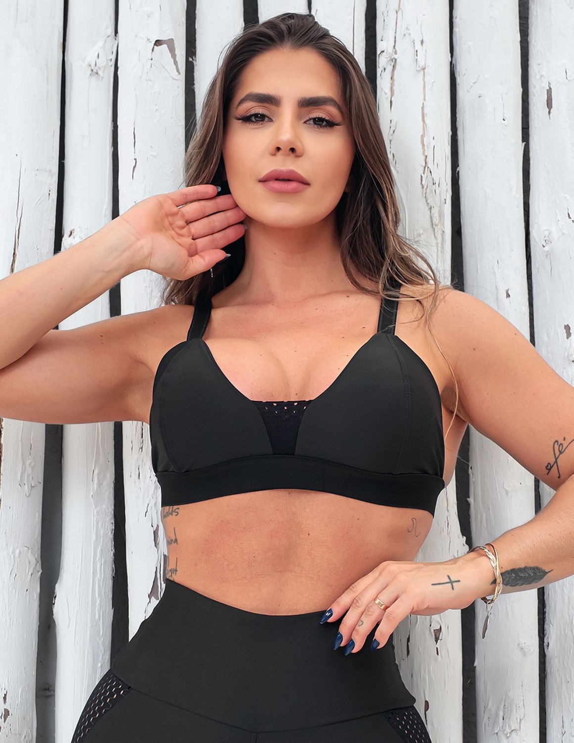 Top Feminino com Alças Reguláveis e Bojo Removível